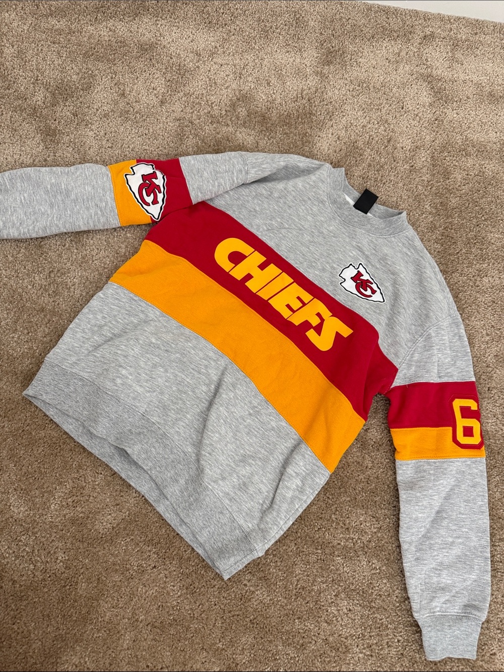 Kansas City Chiefs Gray Colorblock Crewneck Sweatshirt